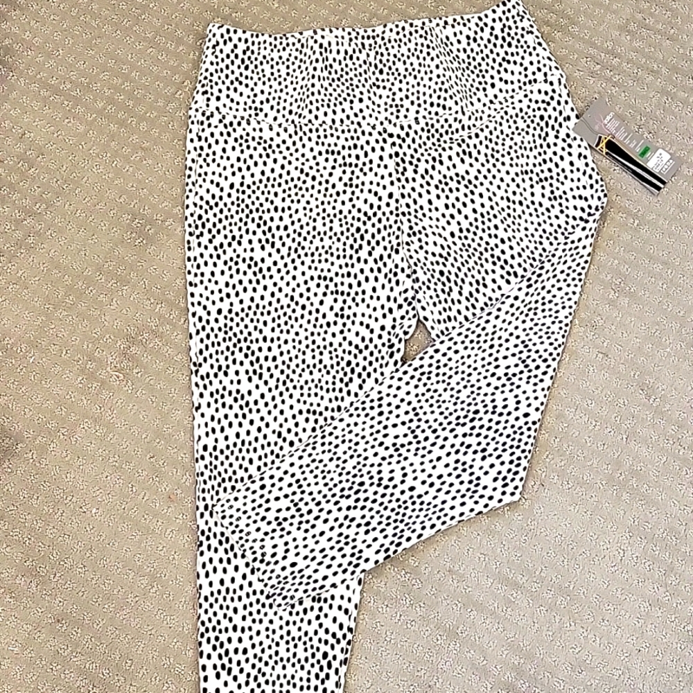 Wide band crop legging